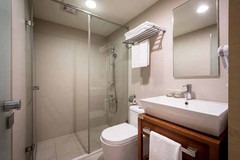 Bathroom 3, We Meet Taipei Hotel, New Taipei City