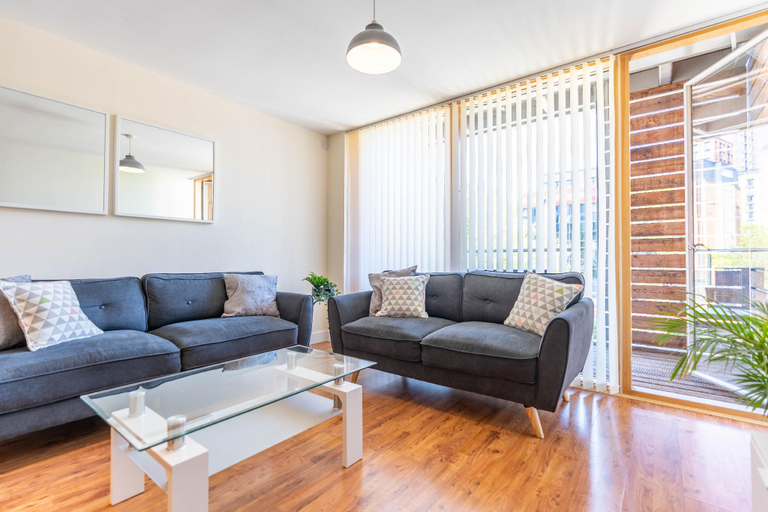 Others 5, Vizion MK by Cotels - 1, 2 & 3 beds - 40+ units ideal for Groups - Flexible - Parking, Milton Keynes