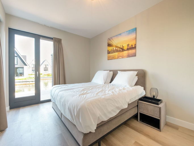 Bedroom 2, Holiday Home in Stavoren With Jetty