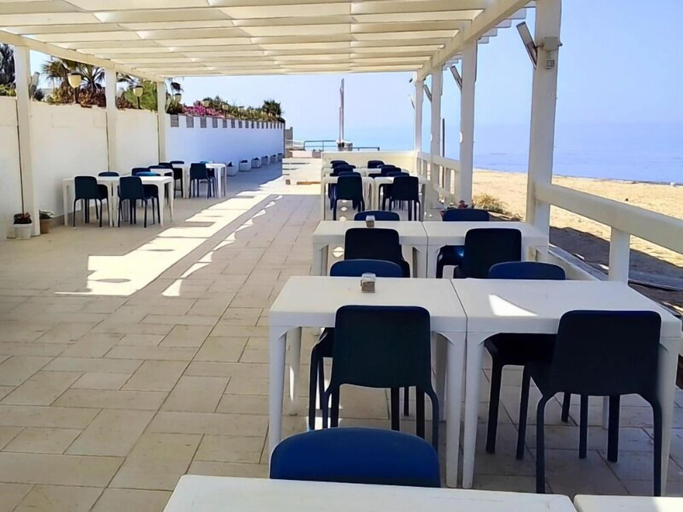 Food & Drinks, Costa Fenicia - Aura Club, Ragusa