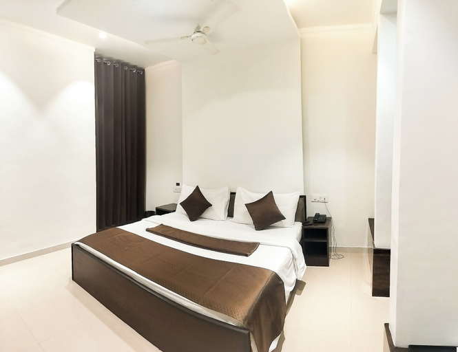 Bedroom 3, The Wind Cross Hotel, Panchkula