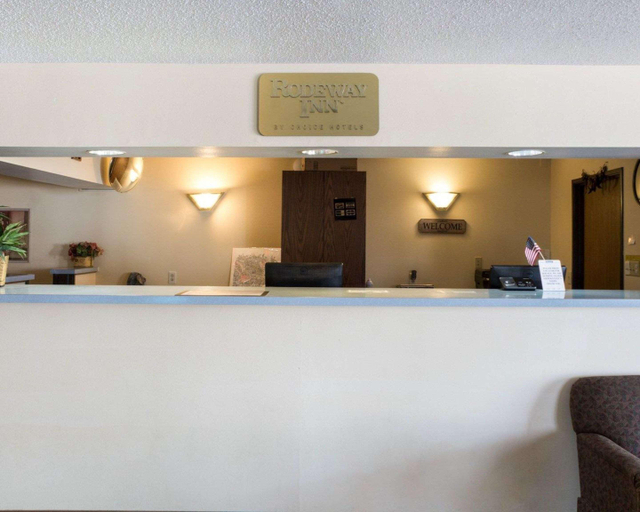Public Area 2, Rodeway Inn West Fargo, Cass