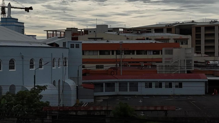 Others 5, Hotel de conveniencia Travesia urbana, Goicoechea