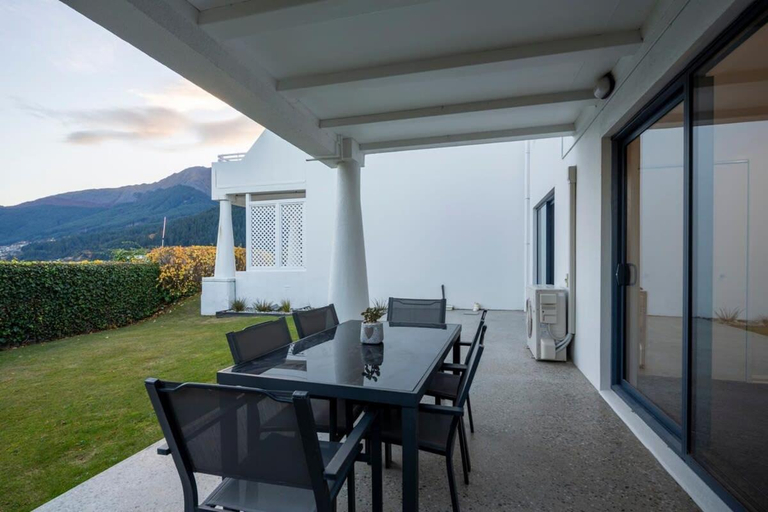 Others 4, Villa Awa |Lake Views  |BBQ |AC |Fire Place, Queenstown-Lakes