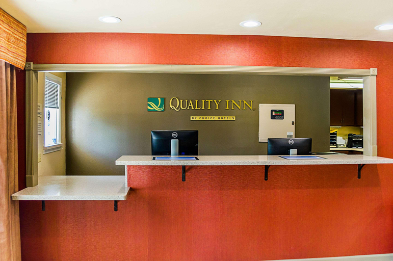 Public Area 2, Quality Inn Vicksburg, Warren