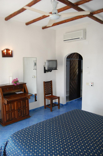 Others 2, Hotel Conti, Messina