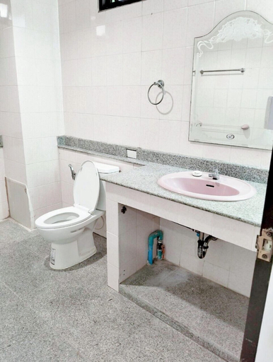 Bathroom 3, Mitr INN Sukhumvit 2 - BTS Nana, Khlong Toey