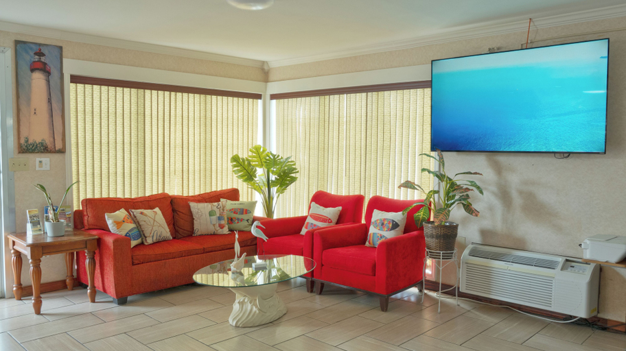 Others 4, Atlantic Shores Inn and Suites, Accomack