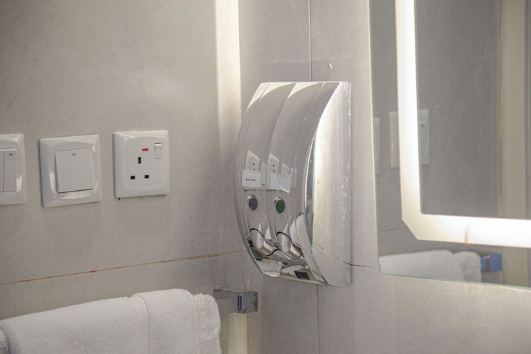 Bathroom 4, indigo apartments, Jeddah