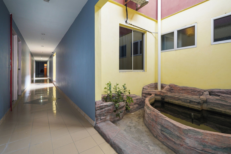 Others 4, Dancenter Near Shell Jalan Iskandar Shah, Orchard, Manjung