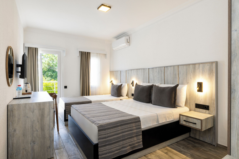 Bedroom 5, Costa Maya Hotel, Bodrum