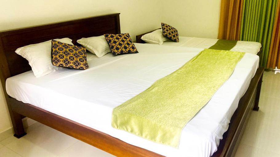Others 4, Banksia Villa, Habaraduwa