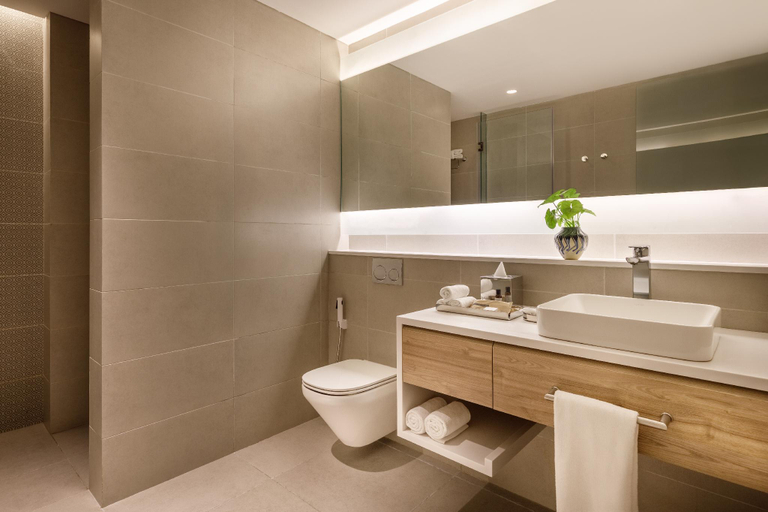 Bathroom 5, Hyatt Centric Soalteemode Kathmandu, Bagmati