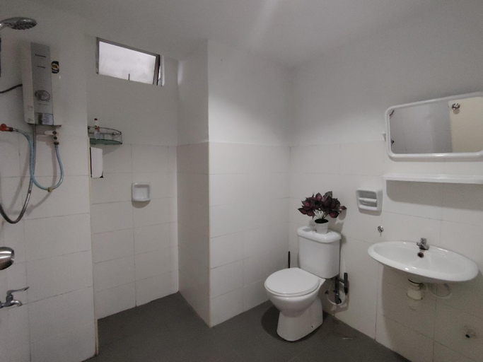 Bathroom 5, D04-Walk to Ikea Tebrau/Toppen/Aeon 8 mins 4-11pax, Johor Bahru