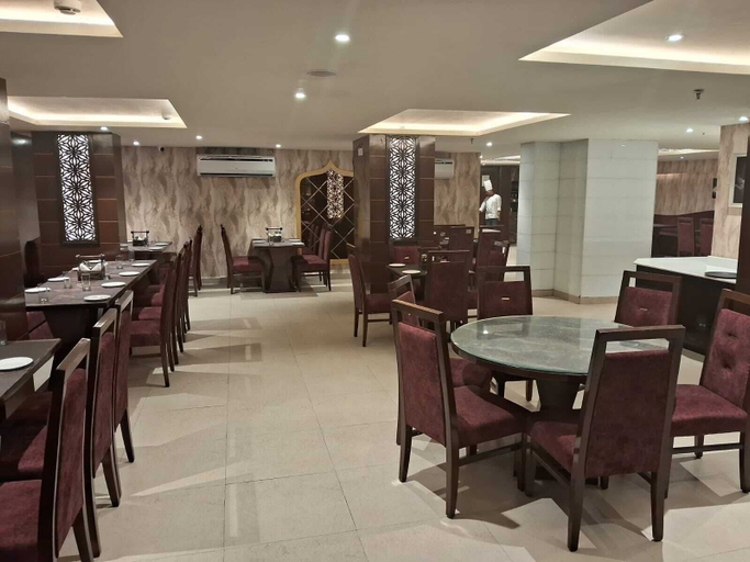 Food & Drinks, Hotel Royal Serena, Ambala