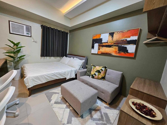 Bedroom 2, Condo in Makati, Makati City