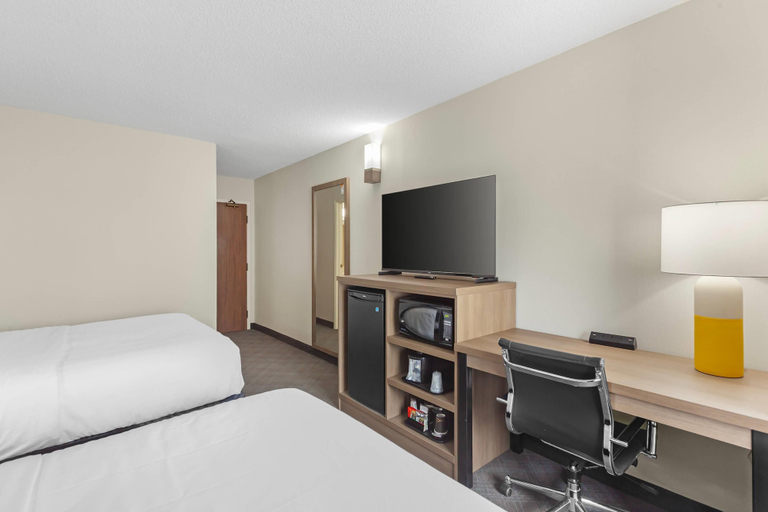 Bedroom 4, Comfort Inn St. Catharines, Niagara