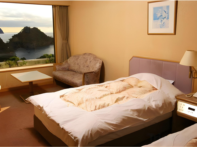 Bedroom 4, Dogashima NEW Ginsui, Nishiizu