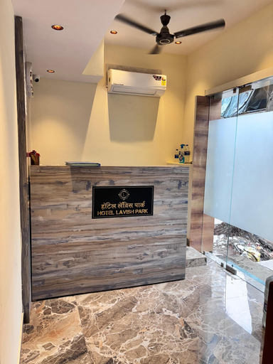 Others 4, Hotel Lavish Park, Mumbai Suburban