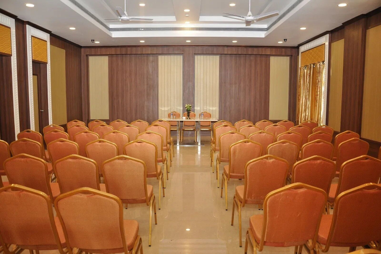 Business Facilities, Alps Residency-A Bergamont Hotel, Krishnagiri