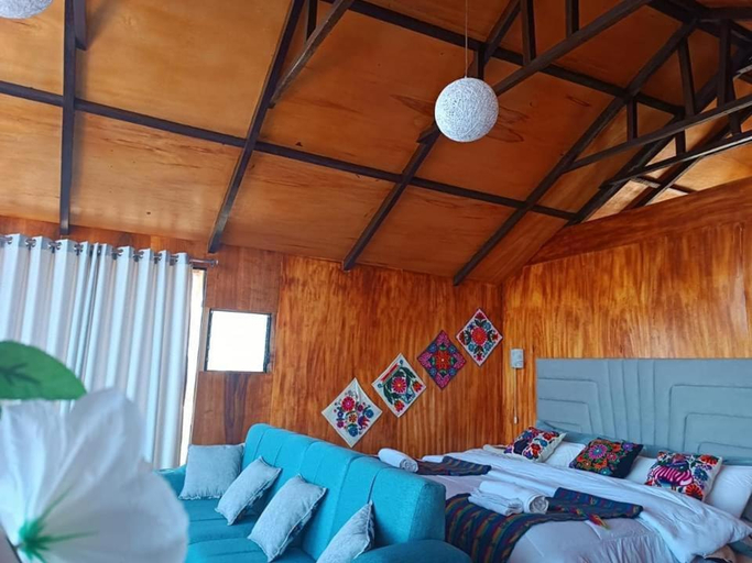 Bedroom 3, Uros Titicaca Lodge, Lago Titicaca