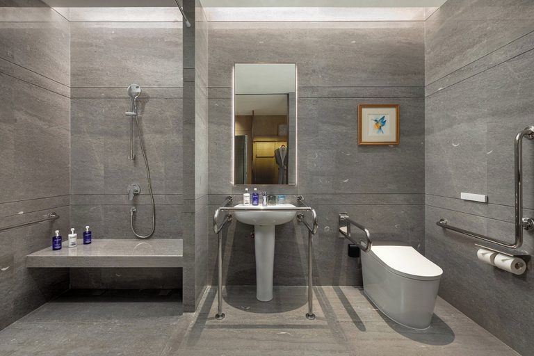 Bathroom 4, voco Sanya Dadonghai By IHG, Sanya