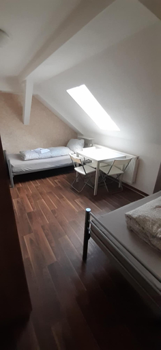 Bedroom 3, 2-Rent Group Hostel Zimmer&Apartments GKP2, München