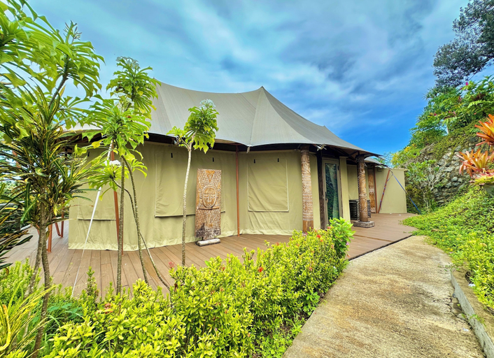 Exterior & Views 2, Palau Carolines Resort