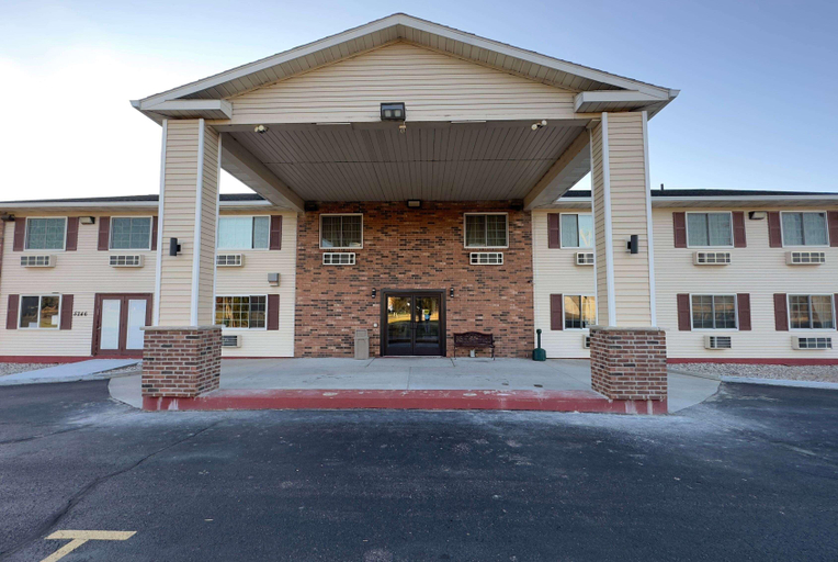 Exterior & Views 2, Super 8 by Wyndham Plover Stevens Point Area, Portage