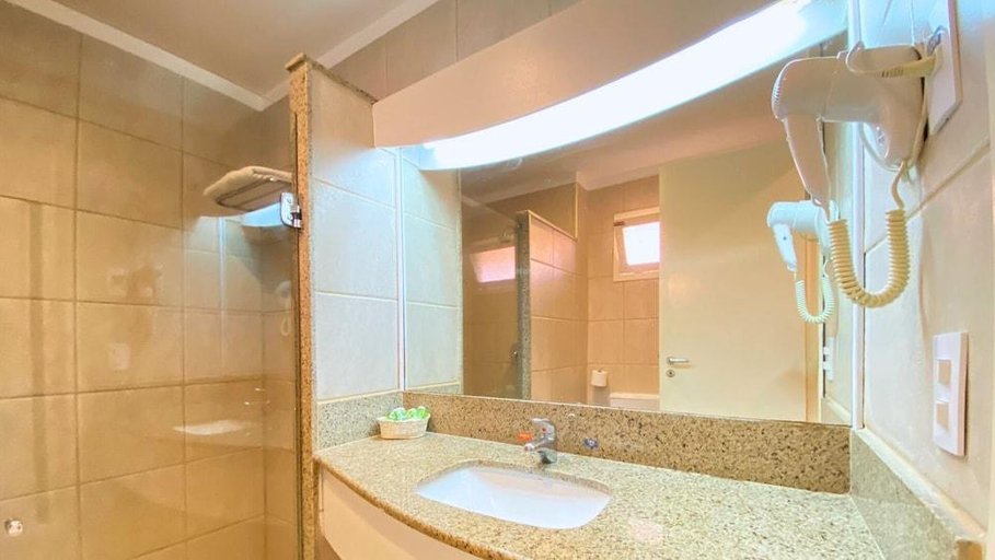 Bathroom 5, Sun City Rota das Emoções, Camocim