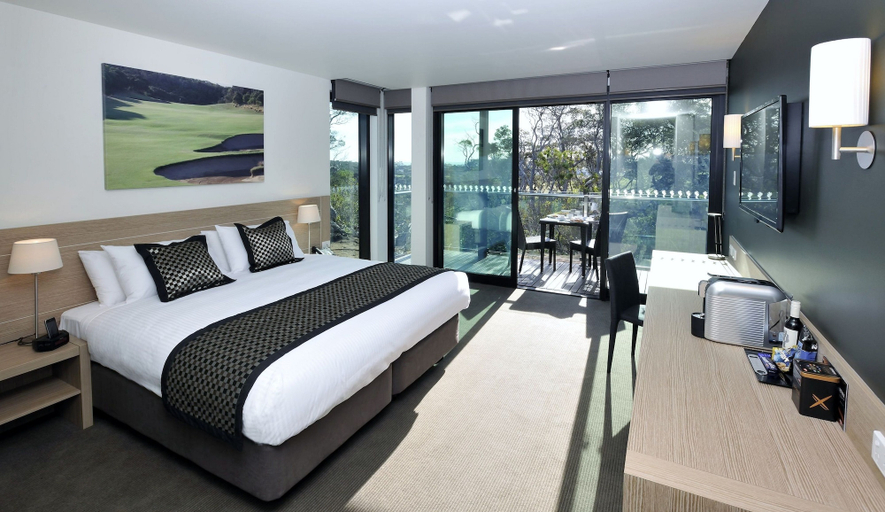 Bedroom 3, Mercure Portsea, Melbourne