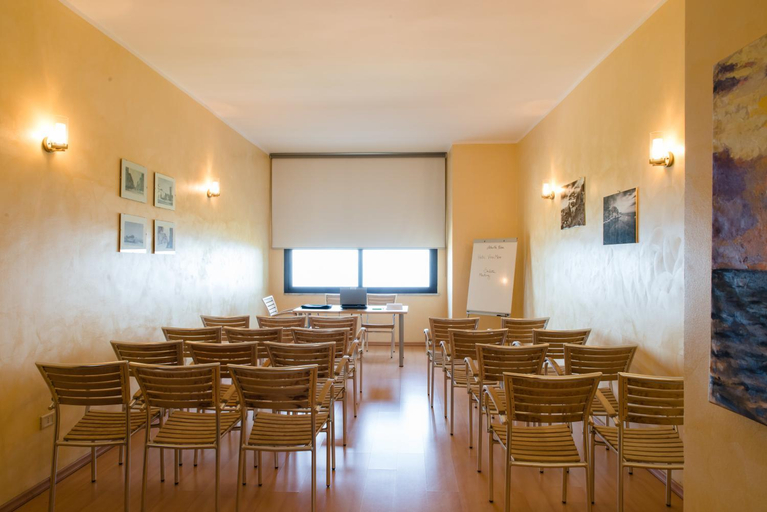 Food & Drinks 5, Hotel Villa Mare, Palermo