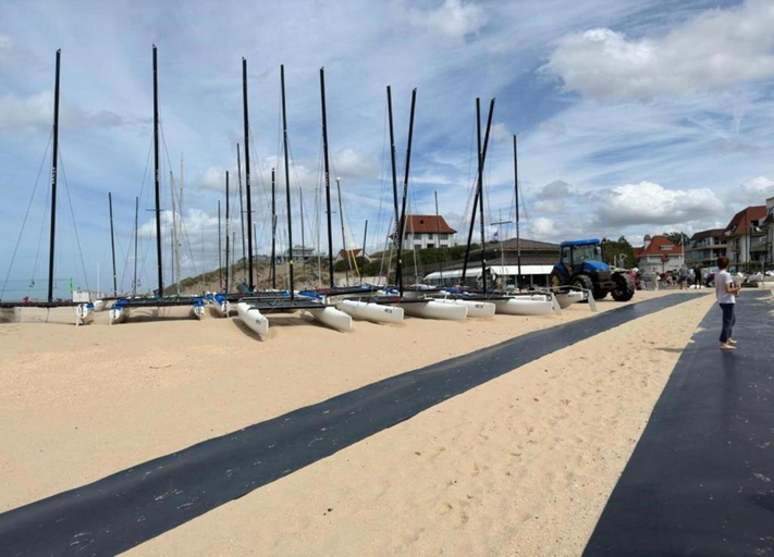 View from property 2, Apartment by St. Andre Dunes and Sea, West-Vlaanderen