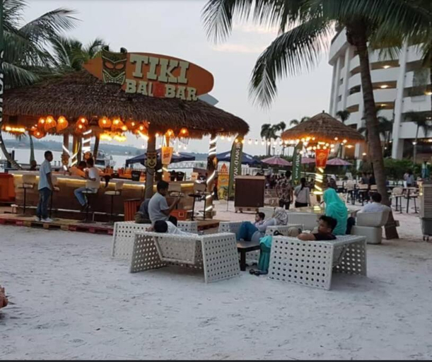Food & Drinks 4, Bay Point Love Bed (Danga Bay), Johor Bahru