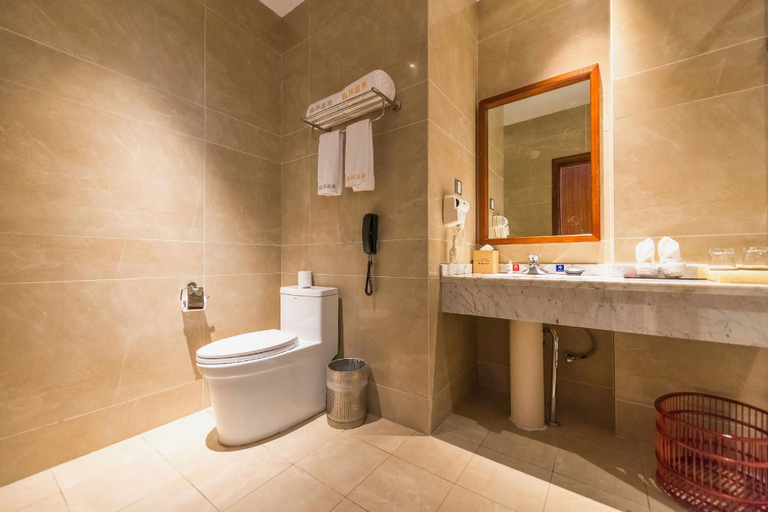 Bathroom 3, Yabuli Hot Spring Hotel, Harbin