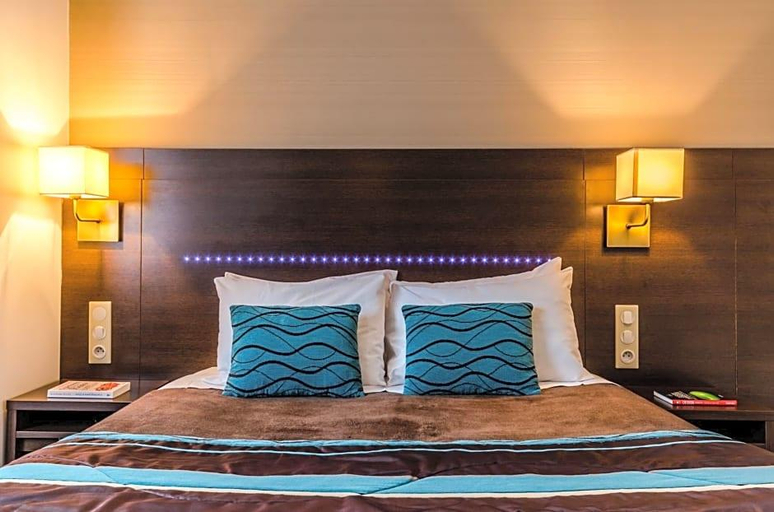 Bedroom 3, Helgon Hotel – Lourdes Pyrenees, Hautes-Pyrénées