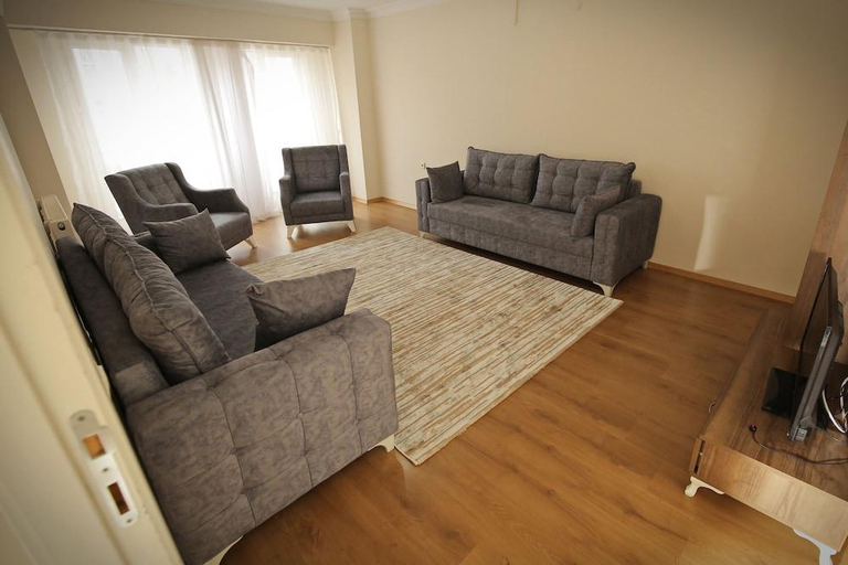 Others 4, Ozkanlar Apart, Merkez