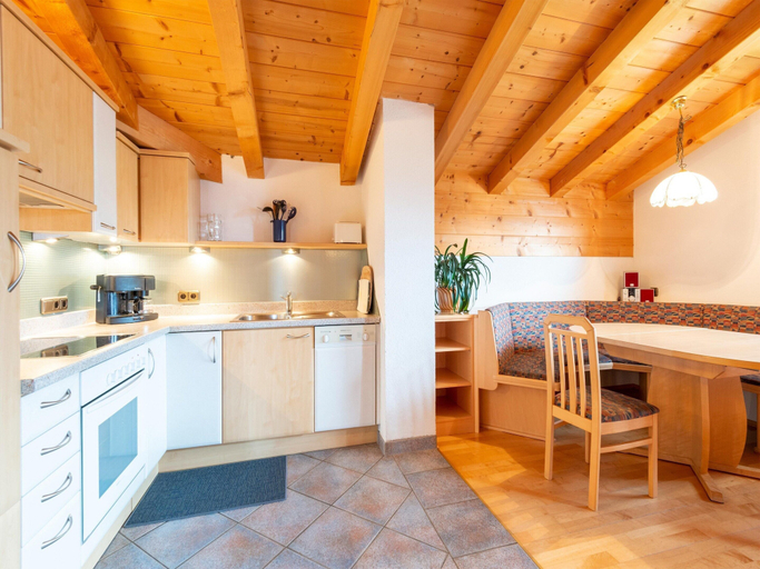 Others 4, Chalet in Gattererberg near Ski Slopes, Schwaz