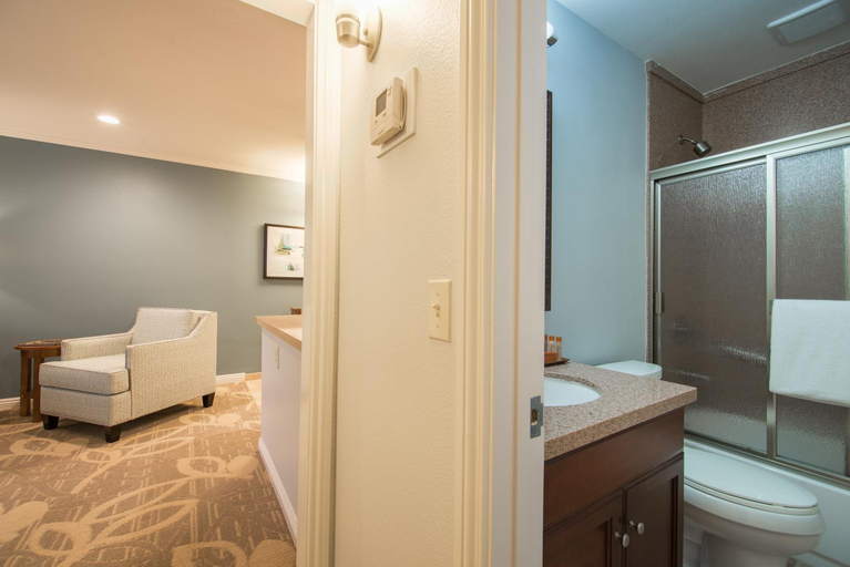 Bathroom 5, Winners Circle Solana Beach Del Mar Resort, San Diego