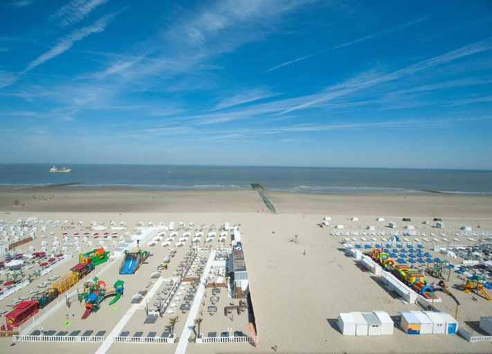 View from property 5, Apartment With Terrace for 5 People, West-Vlaanderen