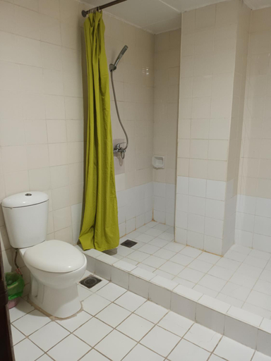 Bathroom 4, Mactan Pension House, Lapu-Lapu City