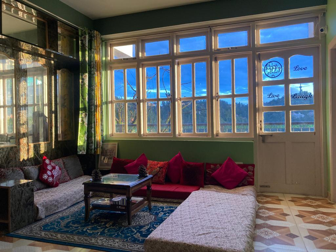 Others 5, Zu-Zu Hostel, Shimla