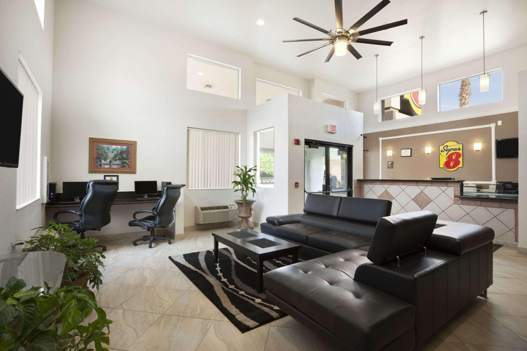Public Area 2, Super 8 by Wyndham Marana/Tucson Area, Pima