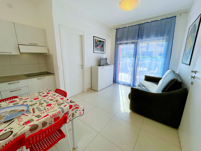 Living room 3, Apartment in Caorle Near Adriatic Beaches, Venezia