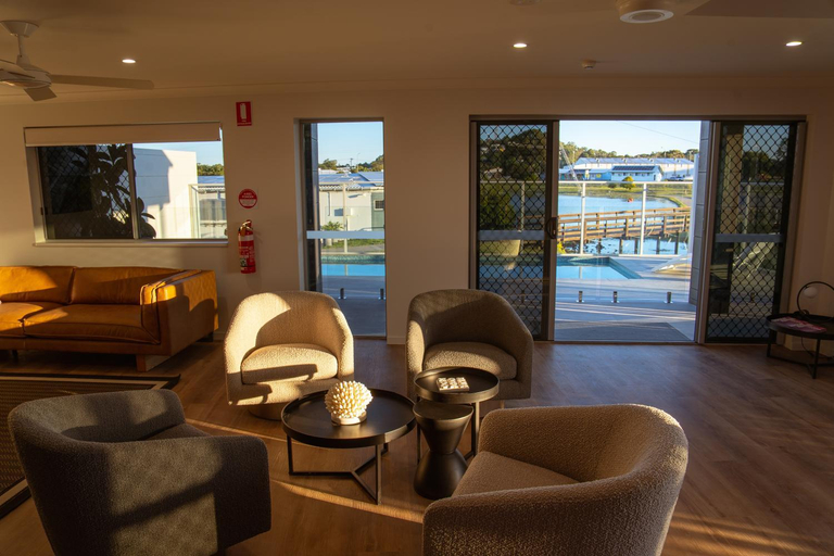 Others 5, Mackay Adventure Lodge, Mackay - Pt A