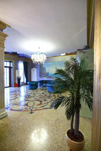 Others 4, Hotel Vivaldi, Uvel'skiy rayon