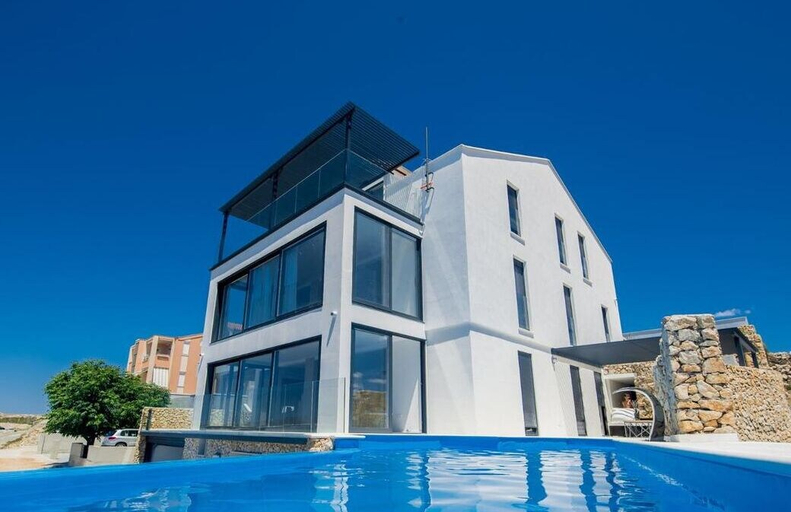 Sport & Beauty 5, Luxury Apartments Madomi, Novalja