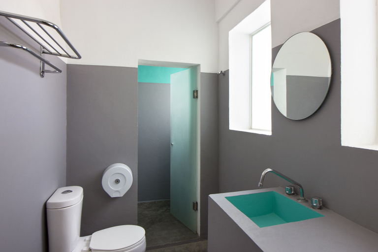 Bathroom 3, Hostal Casa MX Alameda - Hostel, Mexico City