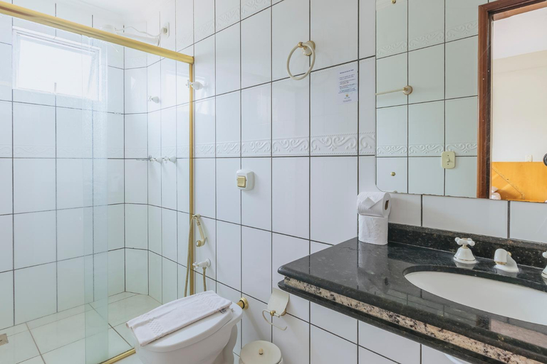 Bathroom, Hot Star Thermas Hotel, Caldas Novas