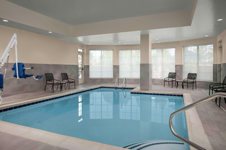 Sport & Beauty 5, Hilton Garden Inn Fredericksburg, Fredericksburg